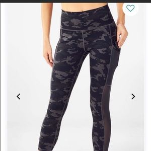 Mila Fabletics Capri Camo size Med
